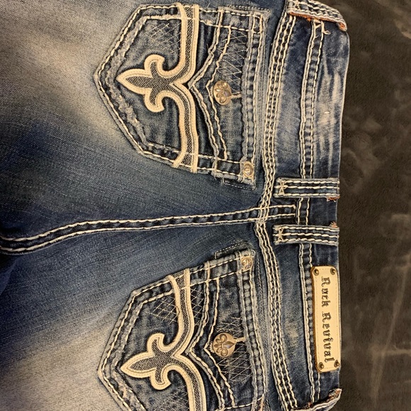 Rock Revival Jeans - Picture 4 of 7